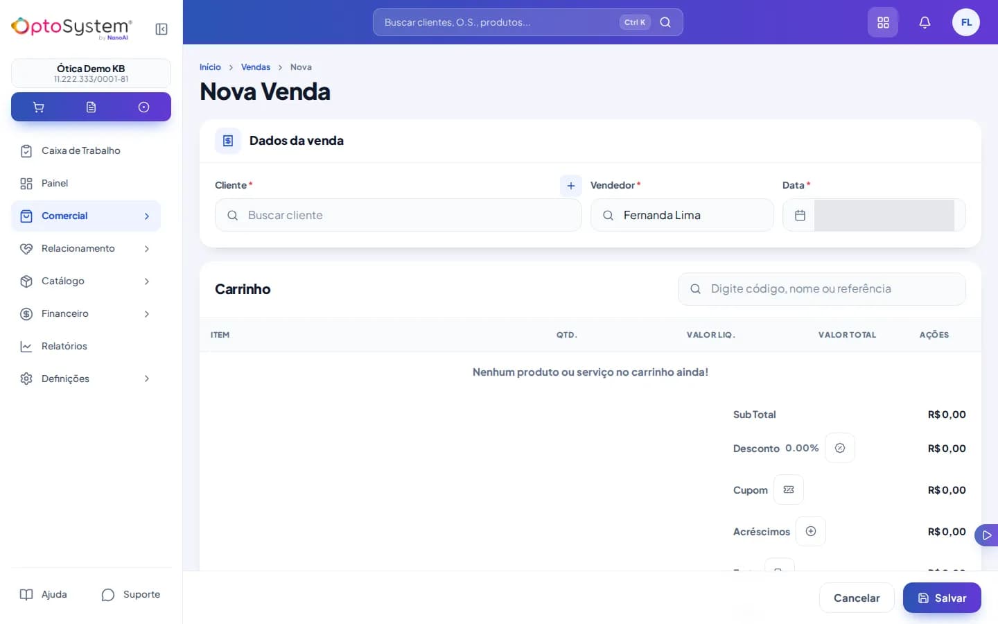 Formulário de nova venda com campos de cliente, vendedor e data, e carrinho ainda vazio