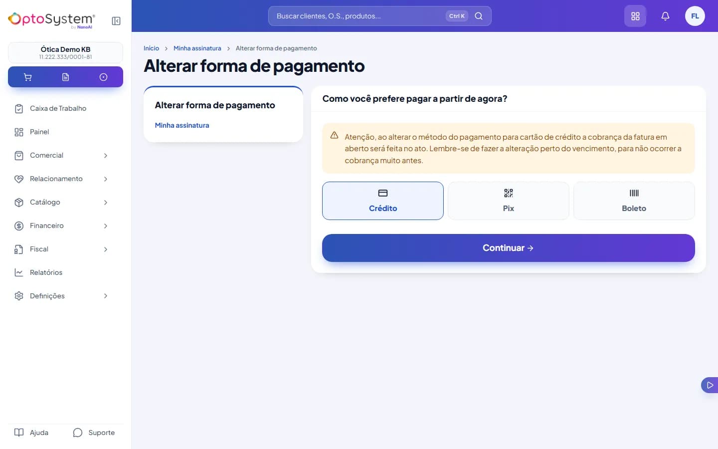 Tela Alterar forma de pagamento com as opções Crédito, Pix e Boleto e o aviso sobre a cobrança da fatura em aberto