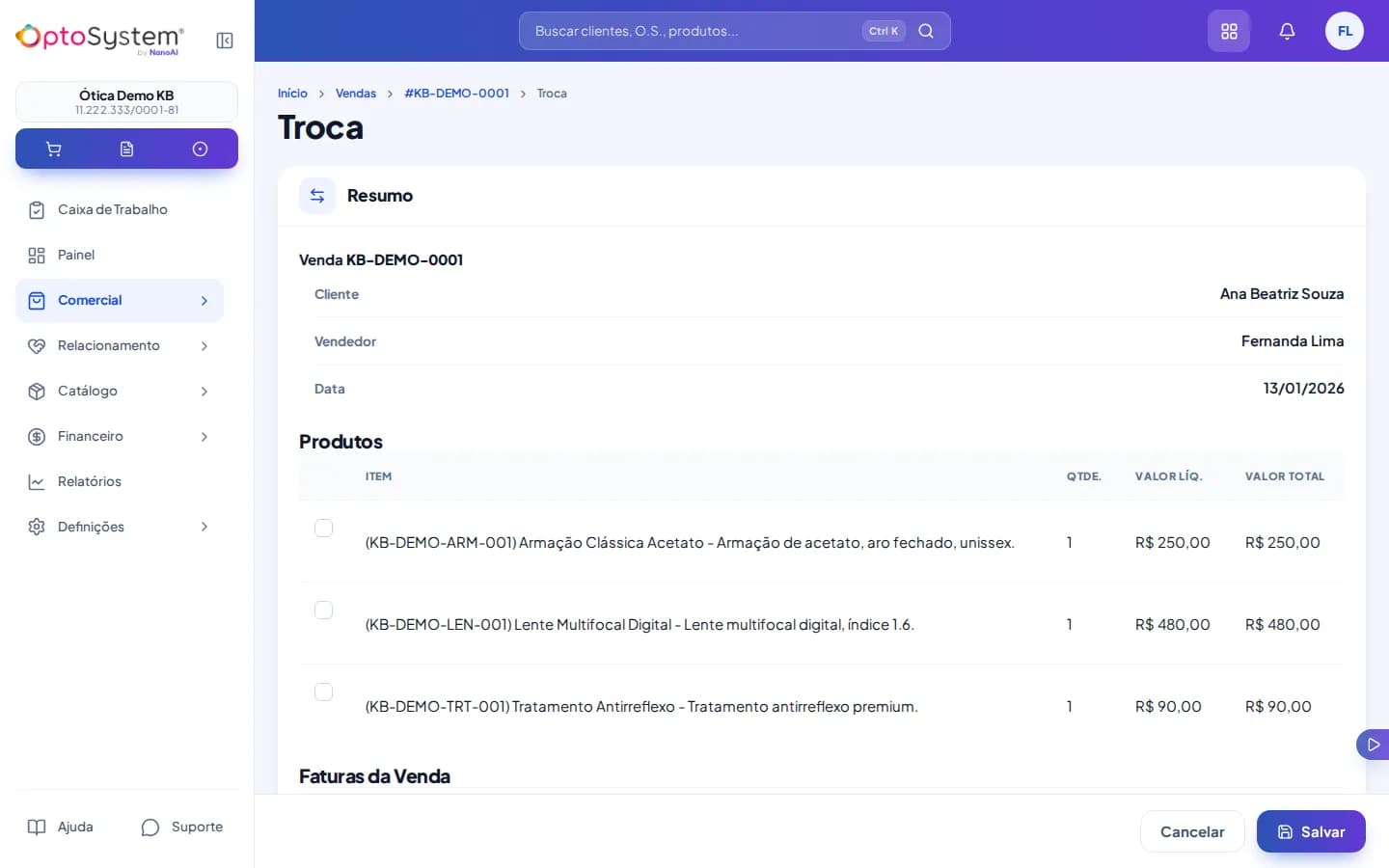 Tela de troca da venda KB-DEMO-0001, com cliente, vendedor e os três itens marcáveis para troca