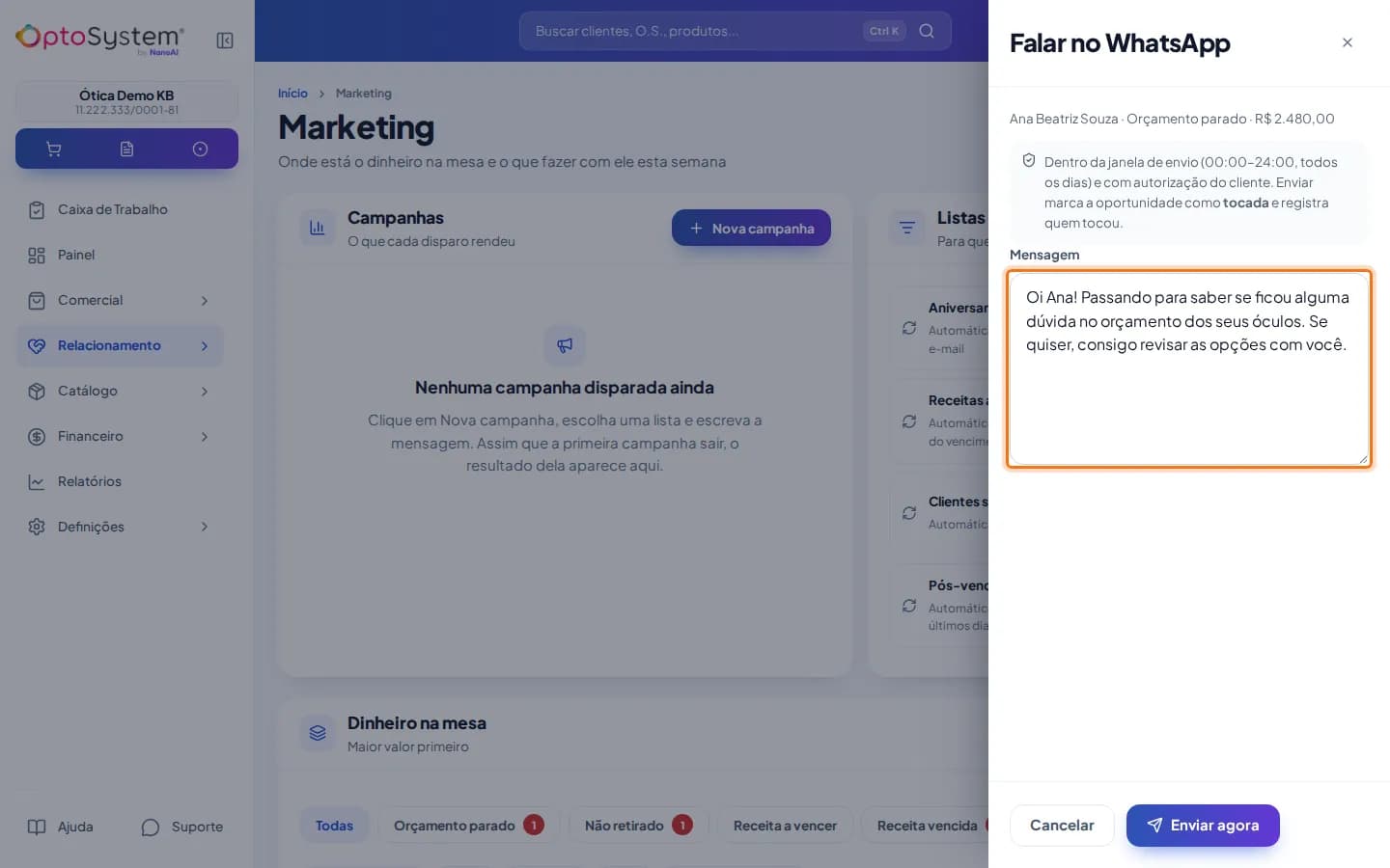 Gaveta de mensagem aberta com o texto sugerido para o cliente, pronta para revisar antes de enviar